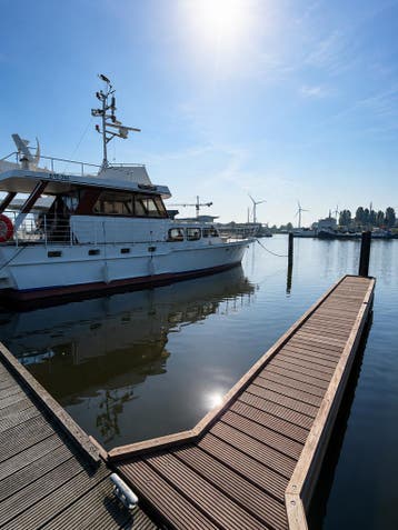 Schitterende ligplaatsen te huur direct aan het Volkerak, Watersport en Boten