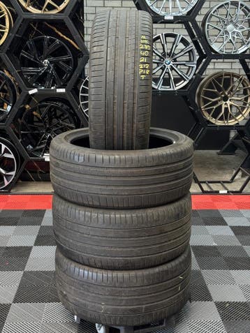 Pirelli P Zero – 315/35R21 & 275/40R21 – €550 incl montage, Auto-onderdelen, Ophalen of Verzenden, Nieuw, Zomerbanden, Band(en)