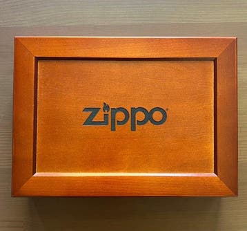 Zippo, Official Wooden Collectors Display Case for 8, Nieuw
