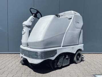 Nilfisk BR 1100 schrobmachine, Ophalen of Verzenden