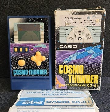 Casio - CG-81 Cosmo Thunder Alien Space Attack Lcd Game, Spelcomputers en Games, Nieuw