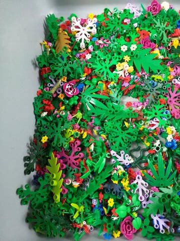 Lego - geen serie - Partij planten en bloemen +/- 500 gram -, Nieuw