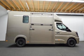 Vigo 2-paards horsetruck occasion uit 2024 met enkele cabine, Ophalen of Verzenden, Gebruikt