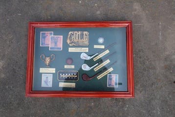 Vitrinelijst - Glas, Hout - Cuadro Vintage Geschieden