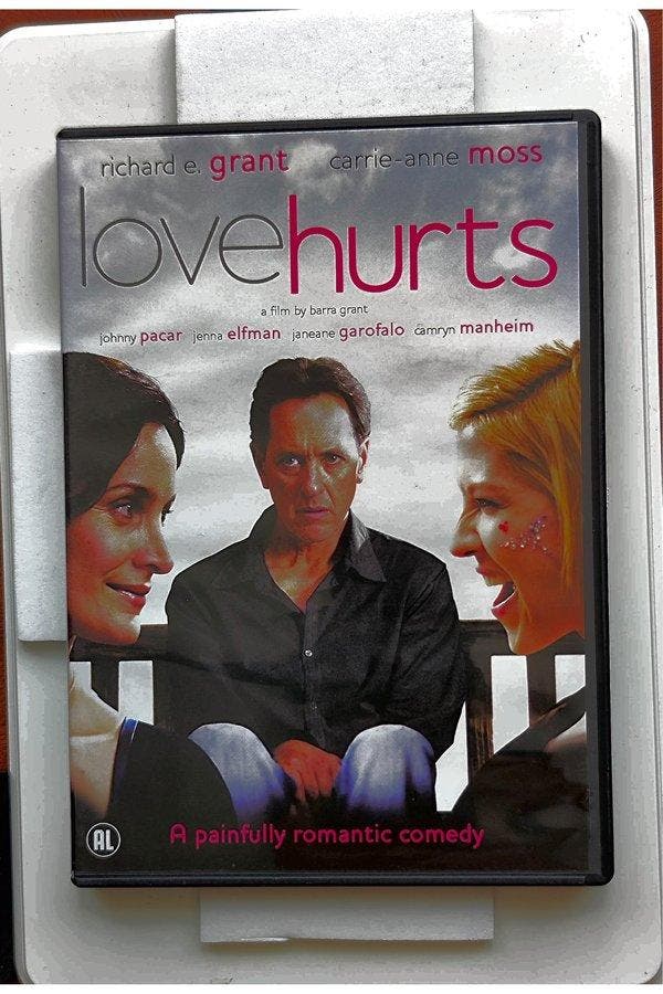 DVD Love Hurts 2009 Johnny Pacar Richard E. Grant, Cd's en Dvd's, Dvd's | Komedie, Verzenden