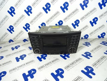 Radio/CD-speler A 211 820 1079, Ophalen of Verzenden, Gebruikt, Mercedes-Benz