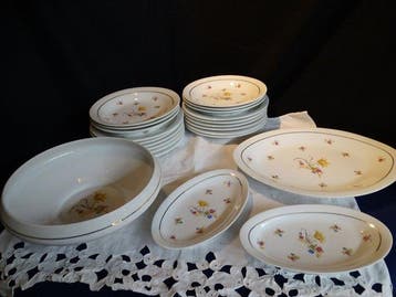Limoges - Eetservies (22) - Porselein