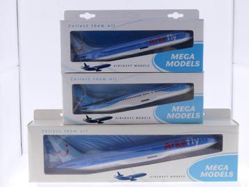 Schaal 1:200 Mega Models set van 3 TUI vliegtuigen Boeing..., Ophalen of Verzenden, Nieuw