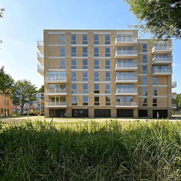 Appartement in Den Haag gevonden voor €2306,- pm, Huizen en Kamers, Huizen te huur, Den Haag, Den Haag, Direct bij eigenaar, Appartement