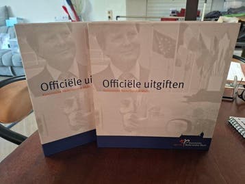 Nederland. Coin Card Various Years (18 Items + Album)