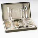 Christofle - Bestekset (30) - Model Cluny - Verzilverd, Antiek en Kunst, Antiek | Meubels | Tafels