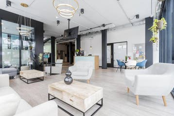Te huur: Studio Hoogeweg in Groningen, Groningen, Groningen