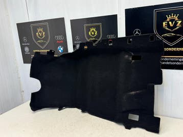 Vloerbekleding voorzijde Tesla Model 3 4x4 bj2019 112730200B, Gebruikt
