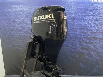 “ Suzuki 90 pk buitenboordmotor | Geheel Nieuwe motor “, Viertaktmotor, Ophalen of Verzenden, Zo goed als nieuw, 30 pk of meer