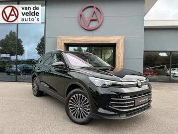 Volkswagen Tiguan | Zakelijke Lease v.a. €673.75 pm, Automaat, Gebruikt, Overige carrosserieën, Zwart