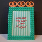 Fotolijst turquoise frame met tekst pretzel bijzonder cadeau, Ophalen of Verzenden, Nieuw