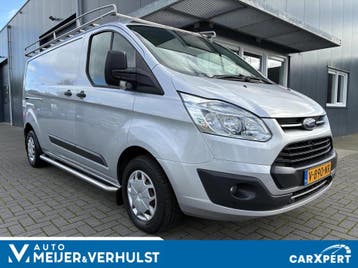 Zakelijke lease - Ford Transit Custom 290 2.0 TDCI L2H1 |, Gebruikt, Regensensor, Leder, Handgeschakeld