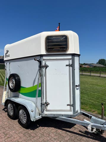 Leuke van der Sluis 1,5 paards paardentrailer!, Ophalen, Zo goed als nieuw