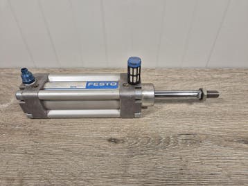 Festo DNU-32-50-PPV-A Pneumatische actuatoren Gebruikt, Verzenden, Nieuw