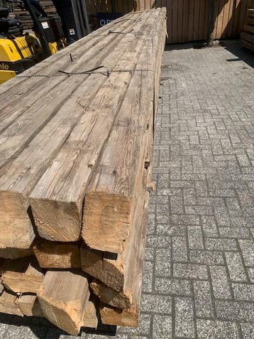 Oud grenen balken12-13,5 cm  x 14-15,5 cm x  6 -6,5 meter, Gebruikt, Grenen, Ophalen of Verzenden, Balk