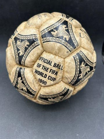 Pallone Adidas Etrusco Unico Italia 90 FIFA World Cup 1990, Nieuw