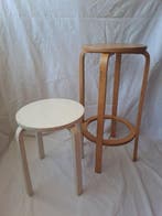 IKEA - Kruk (2) - Frosta - gebogen plywood