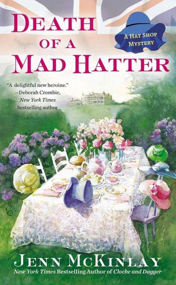 Death of a Mad Hatter - Jenn Mckinlay 9780425258903, Verzenden, Zo goed als nieuw, Jenn Mckinlay