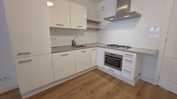 Te huur: Appartement Mathenesserweg in Rotterdam, Huizen en Kamers, Appartement, Rotterdam, Zuid-Holland