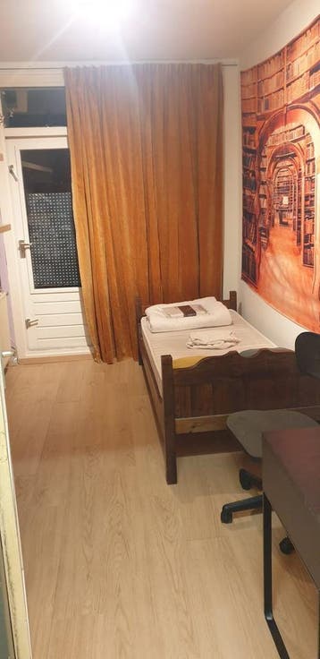 Eigen Kamer aan Robert Fruinlaan, Amsterdam, 50 m² of meer, Amsterdam