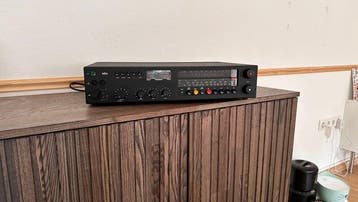 Braun - CEV520 2-kanaals AM/FM Solid state stereo receiver, Nieuw