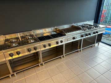 Bertos horeca keukenapparatuur kooklijn gas elektra, Nieuw zonder verpakking, Fornuis, Frituur en Grillen