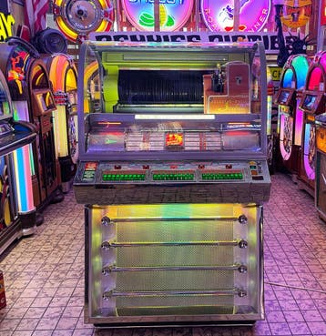 Seeburg VL200 Jukebox 1956 - Gerestaureerd, Ophalen, Gebruikt