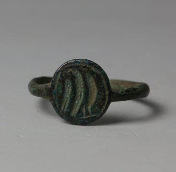 Oud-Romeins Brons Ring met een afbeelding van een adelaar
