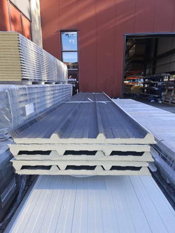 ]Sandwichpanelen, dakplaten, wand- en gevelplaten, damwand, Verzenden, Nieuw, Overige materialen, 20 tot 50 mm