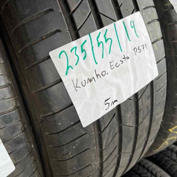 2 x Kumho Ecsta 235-55-19 Zomerbanden 5mm, 19 inch, Gebruikt, Ophalen of Verzenden, 235 mm