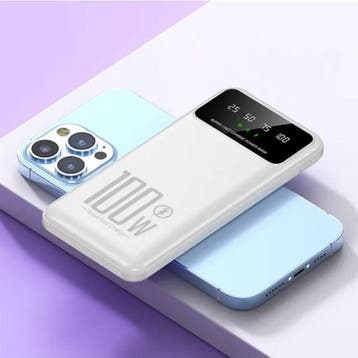 50.000mAh Powerbank met 3 Oplaadpoorten - LED Display &, Verzenden, Nieuw, WST