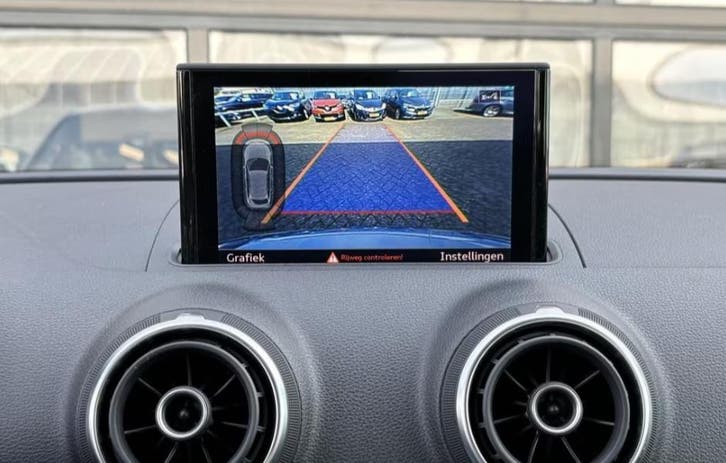 Audi A3 achteruitrijcamera inbouw ORIGINEEL 2012 tot 2015, Auto-onderdelen, Elektronica en Kabels, Nieuw, Audi