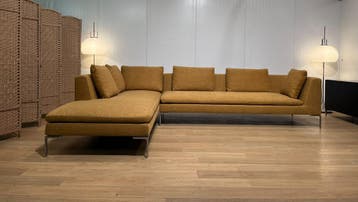 NIEUW BB Italia Charles Hoekbank Okergeel + Garantie, Hoekbank, Ophalen of Verzenden, Vierpersoons of meer, Design Bank Bankstel Zetel Hoekbank B&B Italia