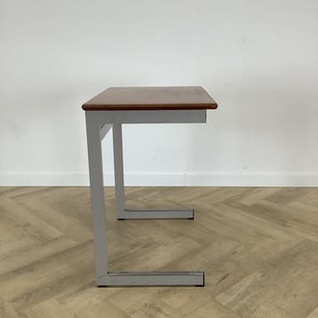 schooltafel (hxbxd) 76x70x50 cm, bruin blad - grijs, Huis en Inrichting, Tafelonderdelen, Ophalen of Verzenden, Gebruikt