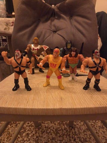 Mattel - Action figure He-Man; Skeletor; Hulk Hogan;