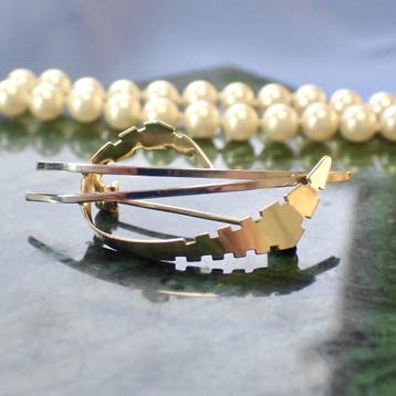 Bicolor gouden fantasie broche, Ophalen of Verzenden, Gebruikt, Overige kleuren, Goud
