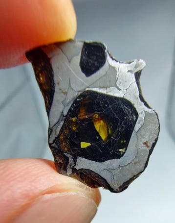 Pallasite meteoriet, NWA 16774. Geen reserveprijs. - 2.34 g