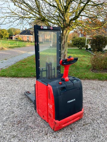 Linde stapelaar 1200 kg 1,7 hefhoogte met dubbele heffing, Verzenden, Gebruikt