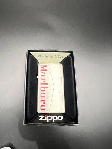 Zippo - Marlboro - Zonder minimumprijs - Aansteker - Staal, Nieuw