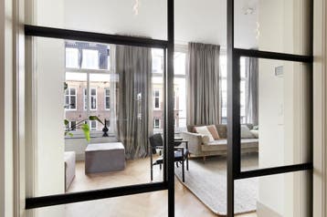Appartement Pieter Cornelisz. Hooftstraat in Amsterdam, Noord-Holland, Appartement, Amsterdam
