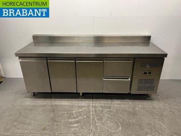 RVS Koelwerkbank 3 deuren en 2 laden 223 cm 230V Horeca, Ophalen of Verzenden, Gebruikt