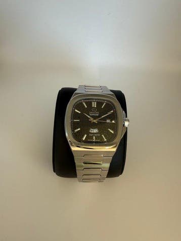 Jaguar - Rondcarré Day Date - Zonder minimumprijs - J1049/4, Nieuw