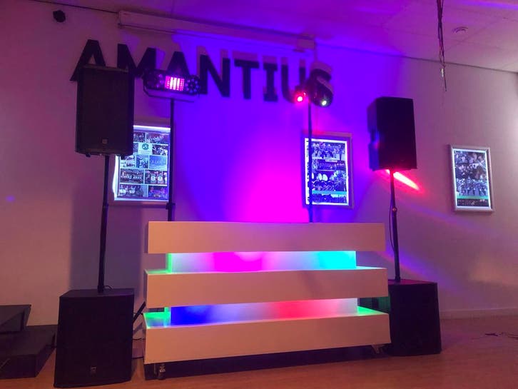 Dance Classics DJ Show - Incl. Professionele DJ, Diensten en Vakmensen, Muzikanten, Artiesten en Dj's, Dj