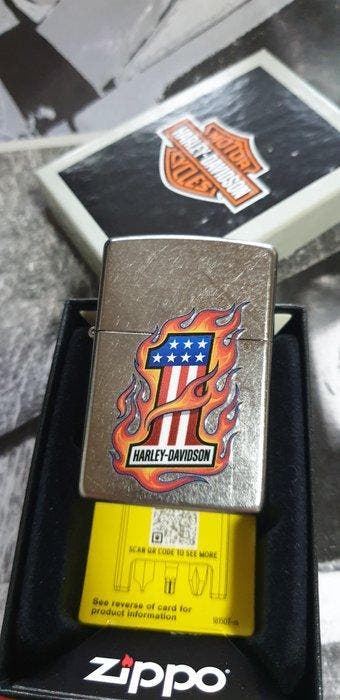 Zippo - Original Zippo Rarität Harley Davidson USA Flagge im, Nieuw
