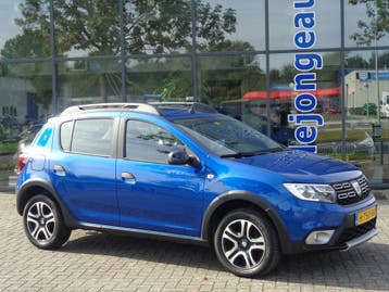 Dacia Sandero Stepway 1.0TCe LPG-G3 Trekhaak Clima Cruise NL, Stof, Zwart, Elektrische ramen, Met garantie (alle)
